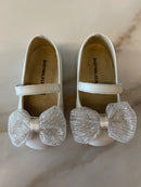 Handmade Bow Ballerina - White