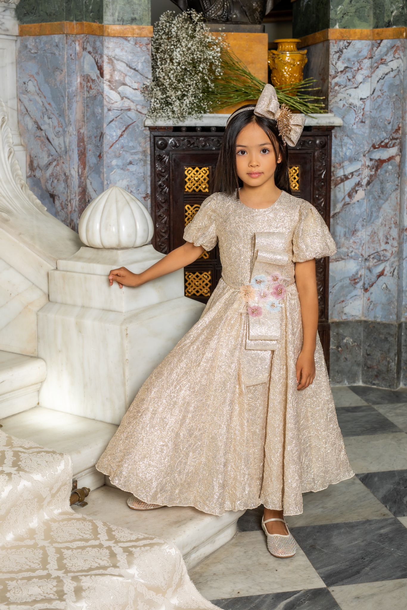 Elegant Golden Girl Dress