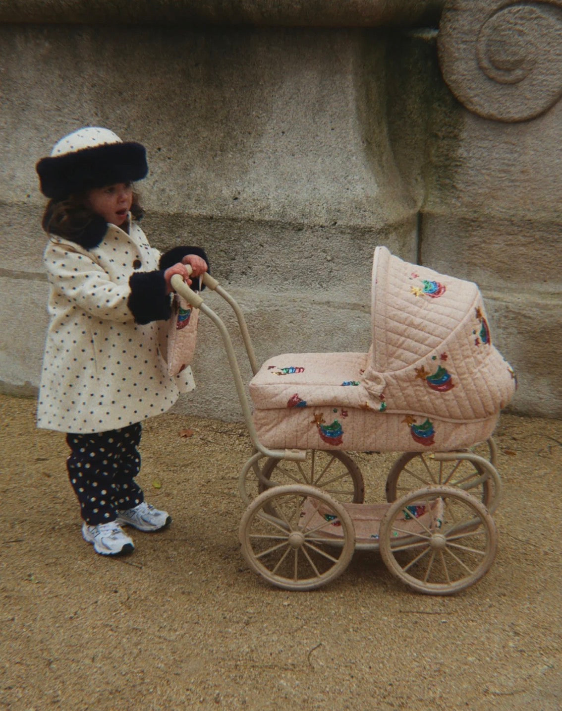 Minnie Tulle Doll Pram Rainbow Star