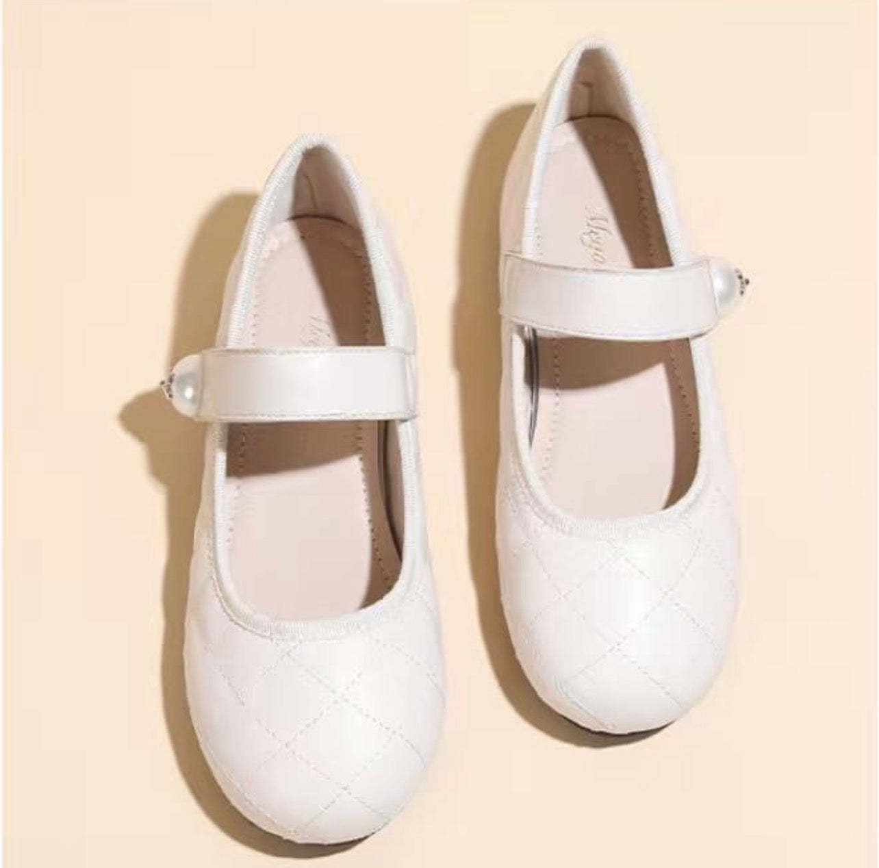 Cream With A Pearl Ballerina