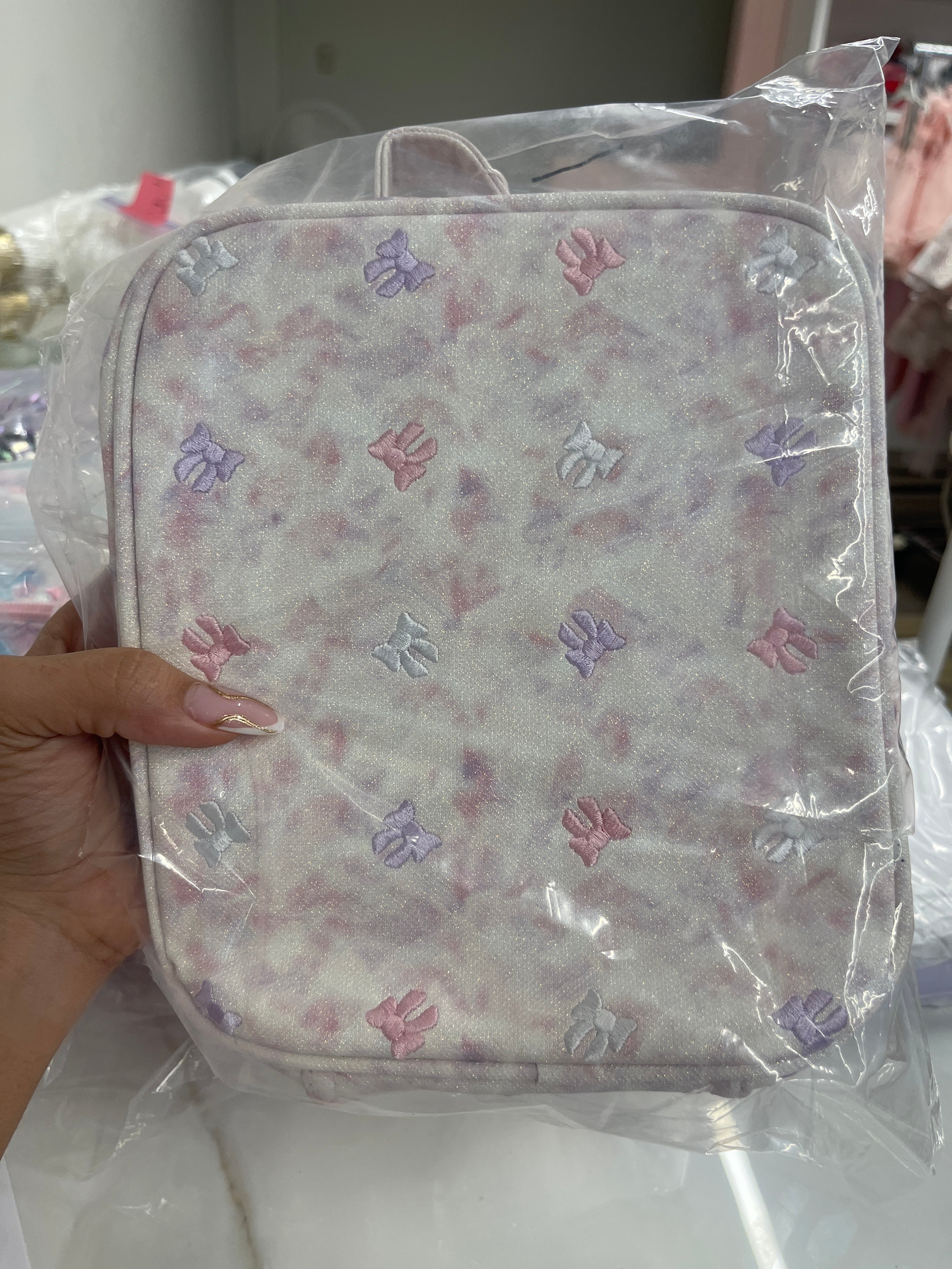 Pink & Lila Bows Lunch Box