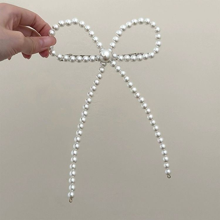 Pearls Bow