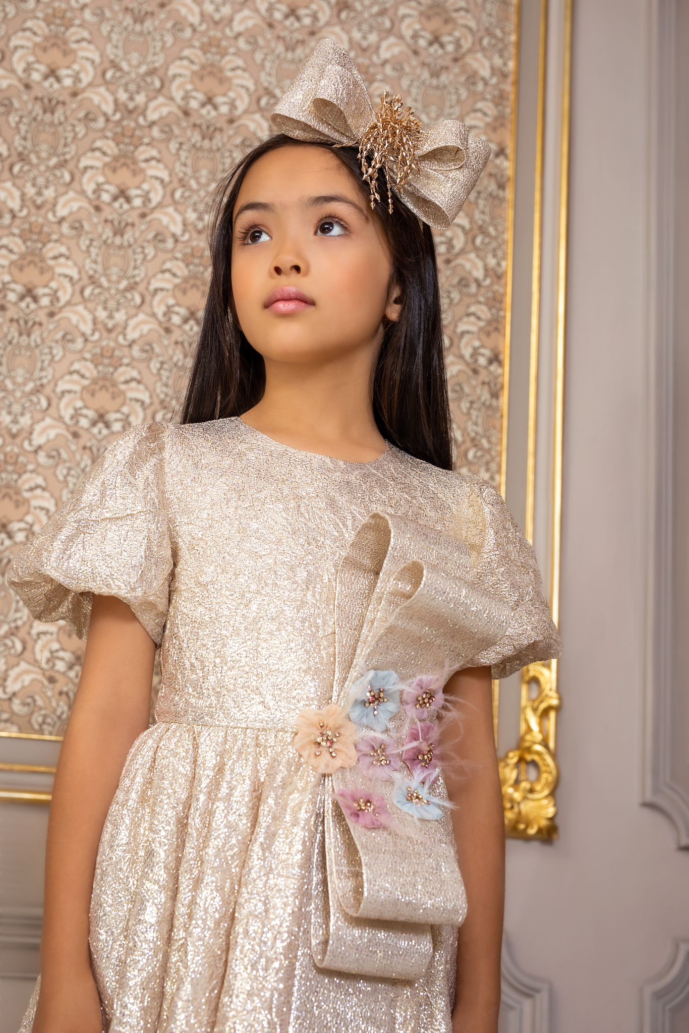 Elegant Golden Girl Dress