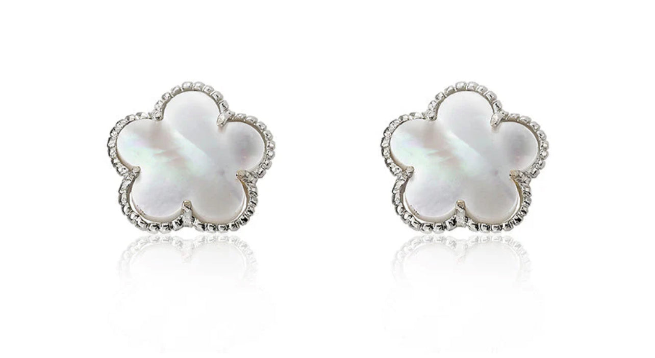 Silver Cover Flower Earrings