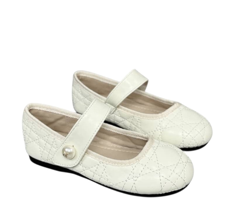 Cream Ballerina