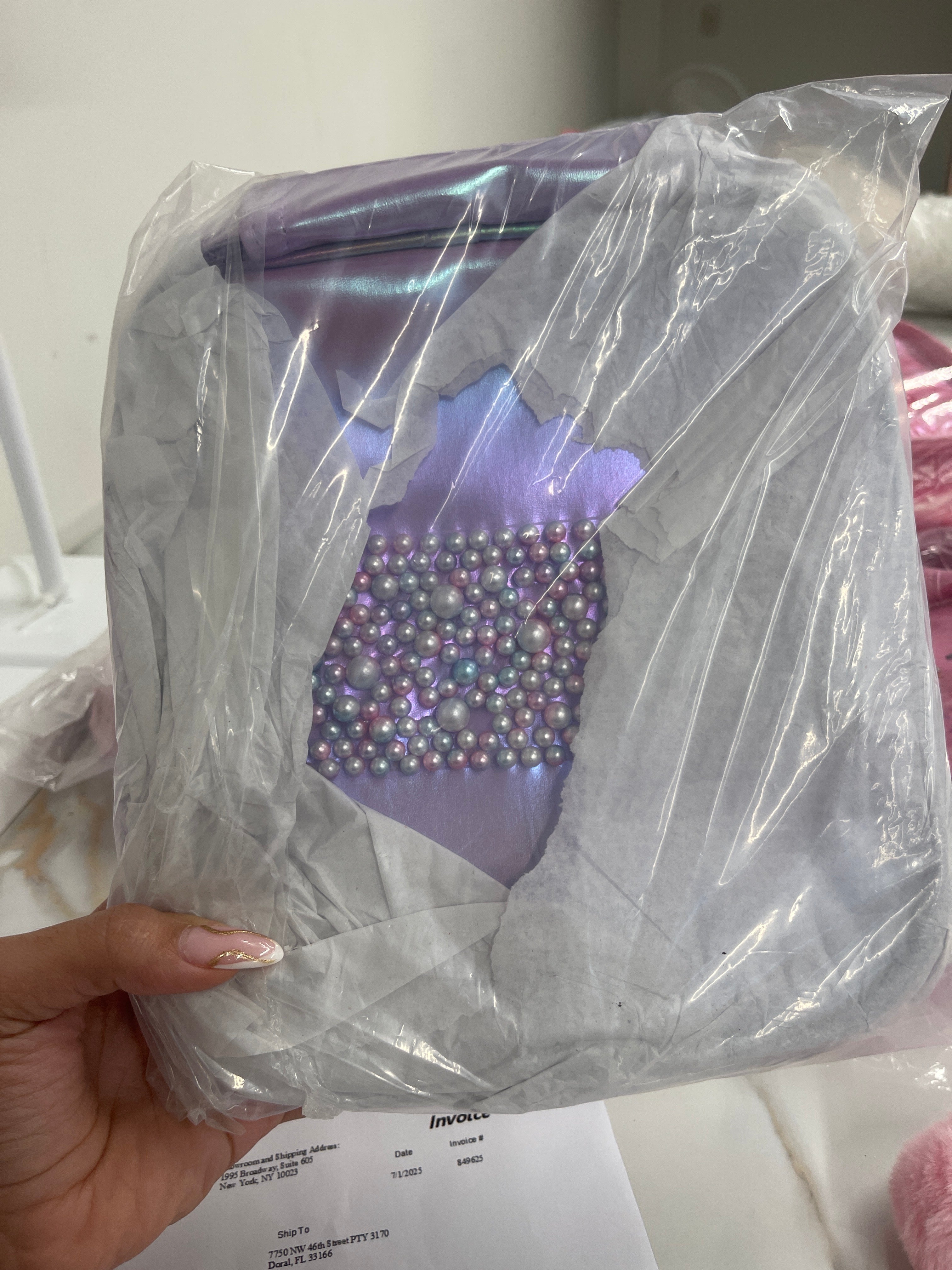 Pearls Lila Lunch Box
