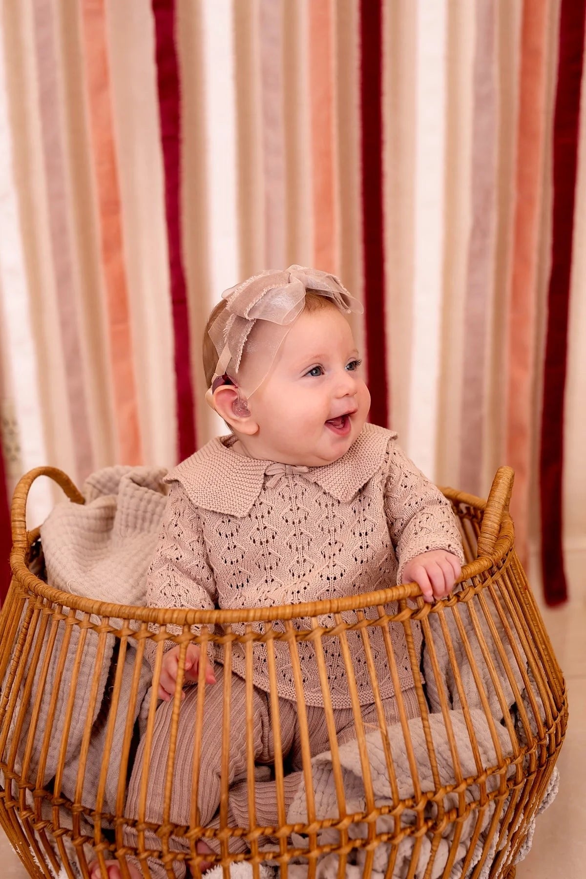 Primrose Bow Wrap - Mushroom Taupe