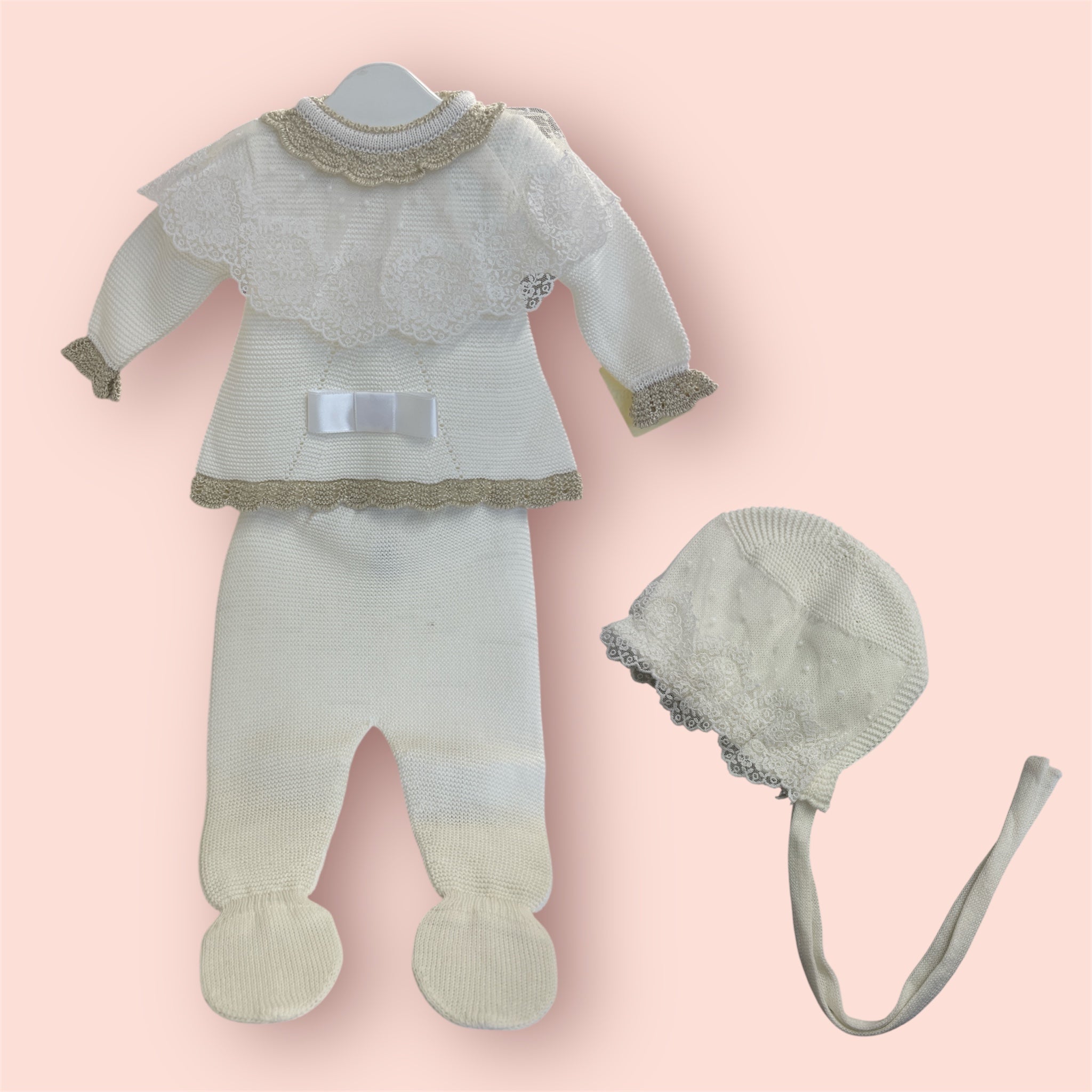 Off White Newborn Set